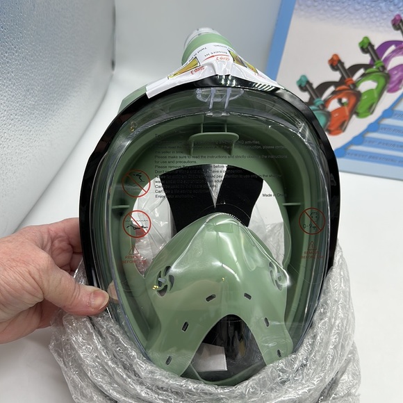 Mask Snorkeling Full Face 180 Vision Mask WSTOO—Color Green & Black - Picture 9 of 9